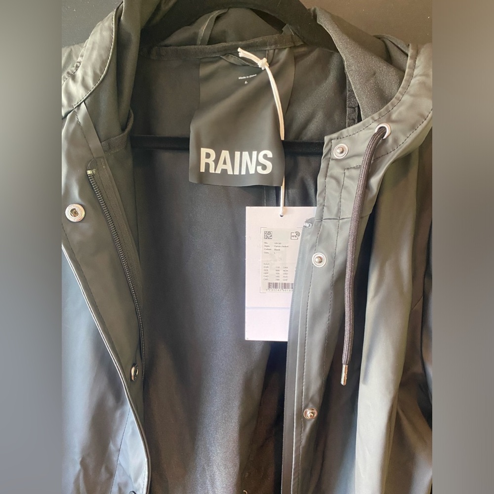 Rains- Black Trench NWT - Size L